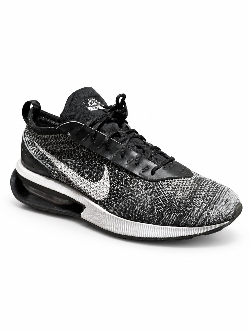 Nike Men’s Black and White Flyknit Air Max Trainer